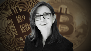 Bitcoin ETF: Cathie Wood Calls Vanguard’s Decision to Exclude ETFs Bad