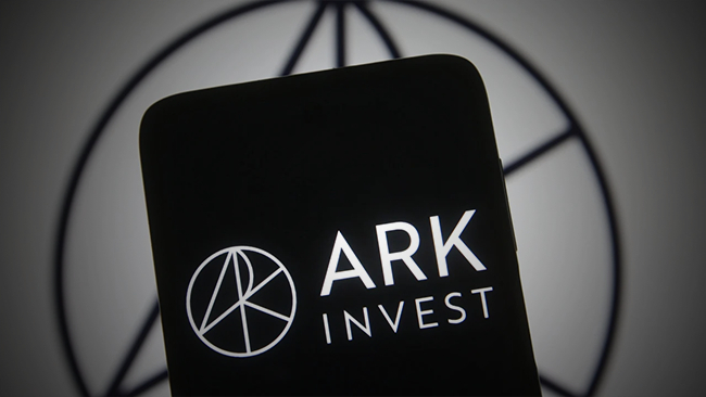 To Diversify Crypto Assets, Ark Invest Buys $15.9 Million Spot Bitcoin ETF - Trade News - 1